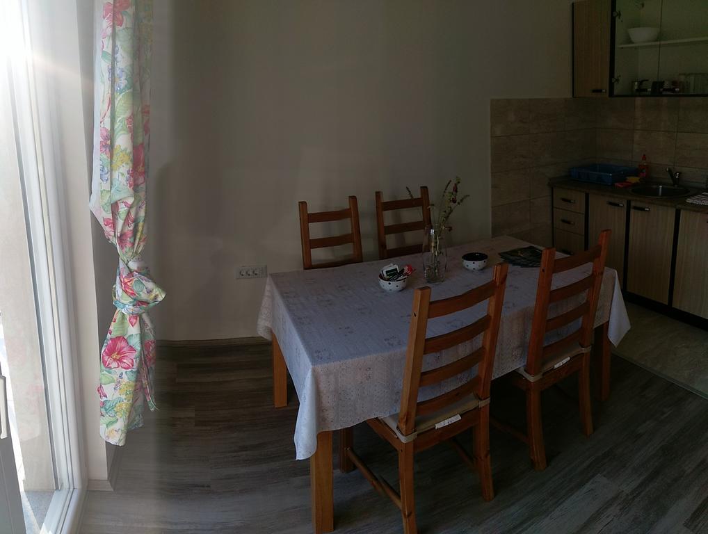 Apartments Sadina Skradin Esterno foto