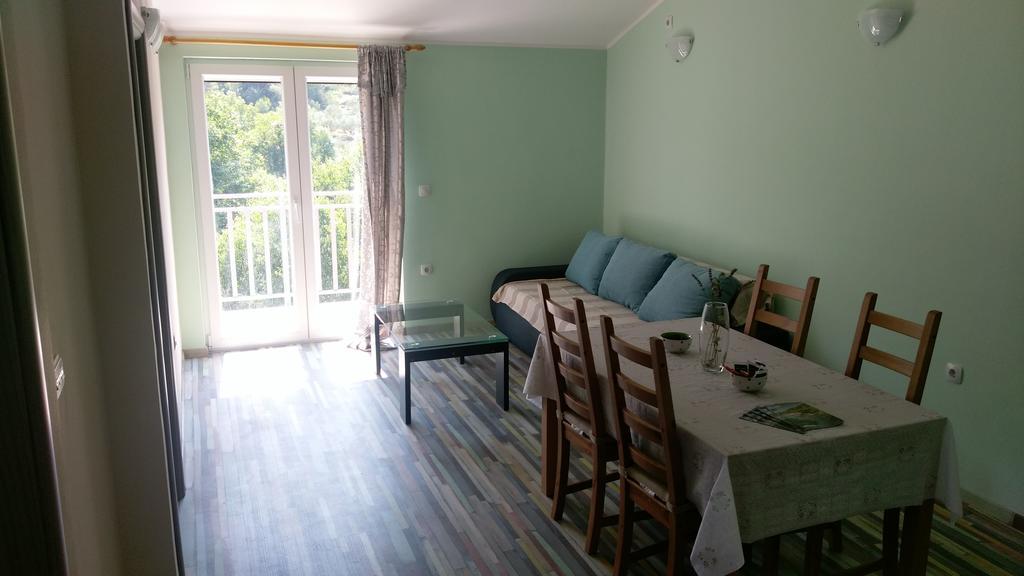Apartments Sadina Skradin Esterno foto